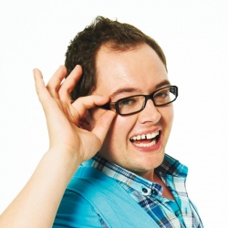 Alan Carr at the Colston Hall in Bristol - Comedy Review