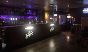 Late Night Drinks at Antix Bar