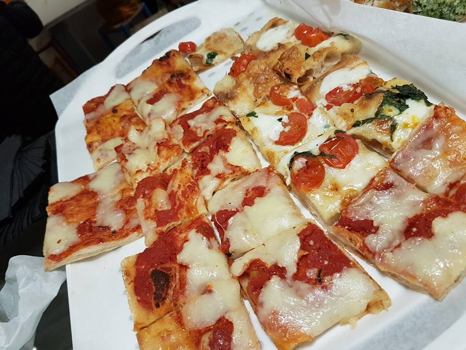Real Italian Pizza at Taste of Napoli - Best pizza in Bristol !