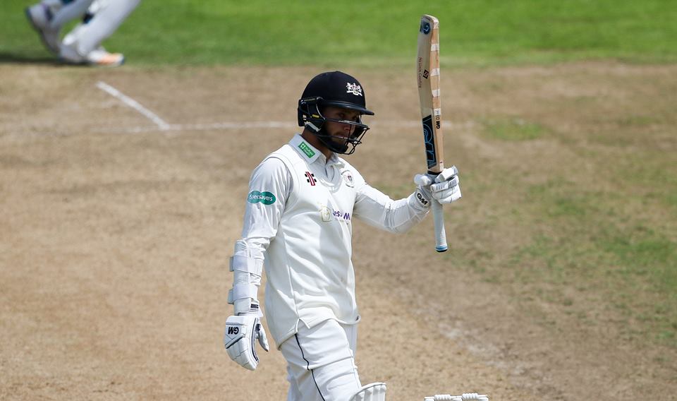 Batsman Chris Dent has been awarded the Gloucestershire Cricket captaincy this year.