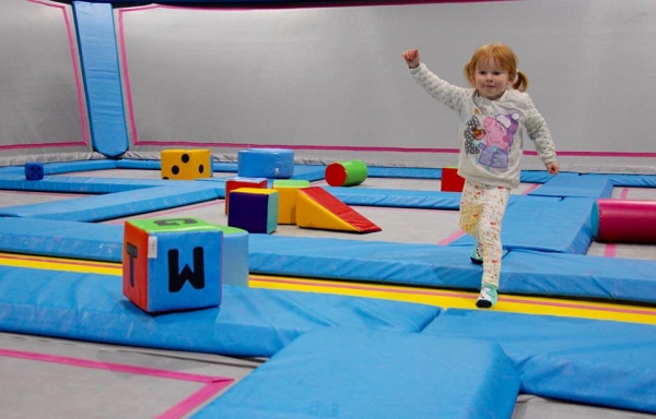 Mini AirHoppers sessions for under 5s at AirHop in Bristol