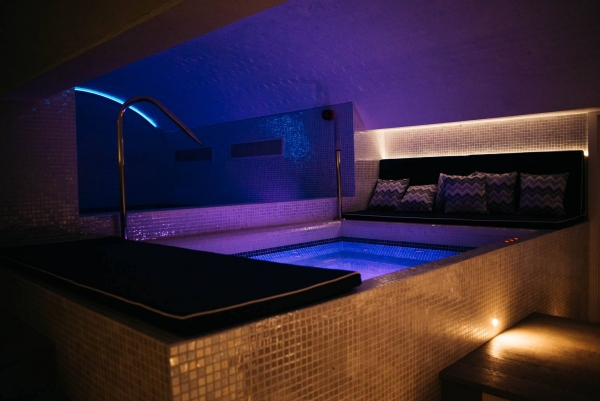Luxury underground spa opens in central Bristol