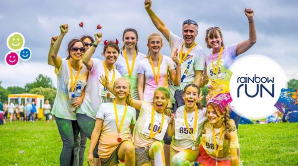 Family Fun at Bristol Rainbow Run 2017 in support of Children's Hospice South West