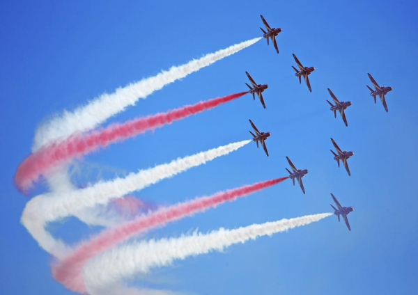 The Red Arrows to fly over Bristol this afternoon