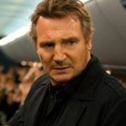 Non-Stop starring Liam Neeson - Film Review