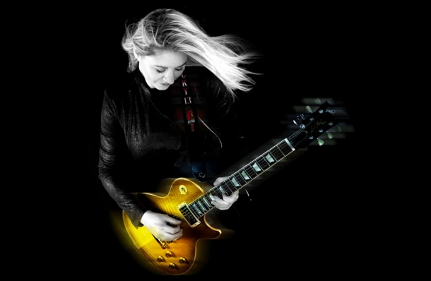 Joanne Shaw Taylor at Colston Hall in Bristol on 14 November 2017 