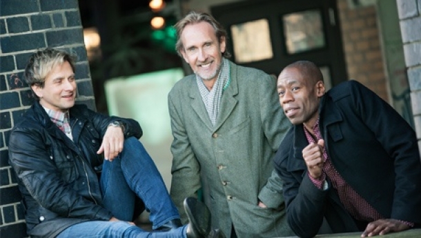 Mike and The Mechanics at Hippodrome in Bristol on Monday 8th April 2019
