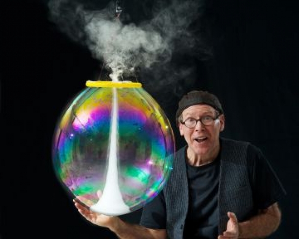 The Amazing Bubble Man at Redgrave Theatre in Bristol on Monday 17 February 2020