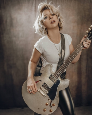 Samantha Fish: Paper Doll World Tour