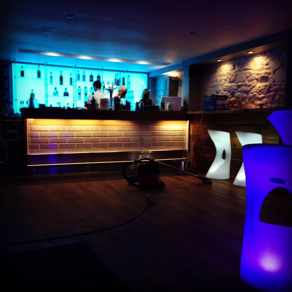 Bar 135 Cocktail Bar in Bristol Bristol Nightlife