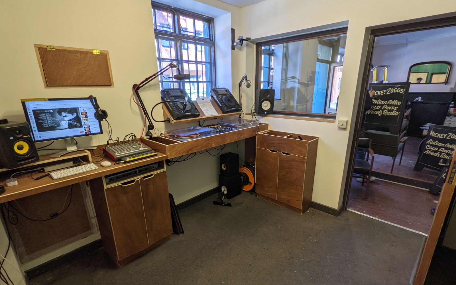 Noods Radio find a new home in old surroundings