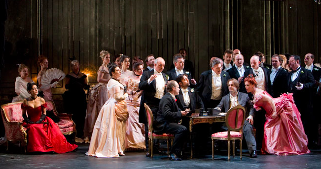 La traviata by The Welsh National Opera