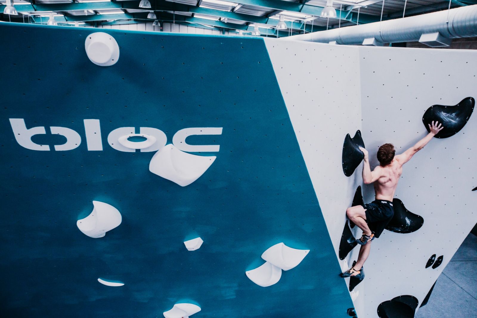 Bloc Climbing Bristol Bouldering