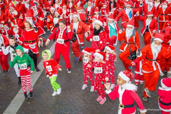 It’s your last chance to register for Santas on the Run 2019