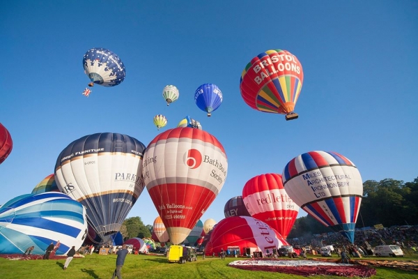 Take to the skies this winter with Bristol Balloons